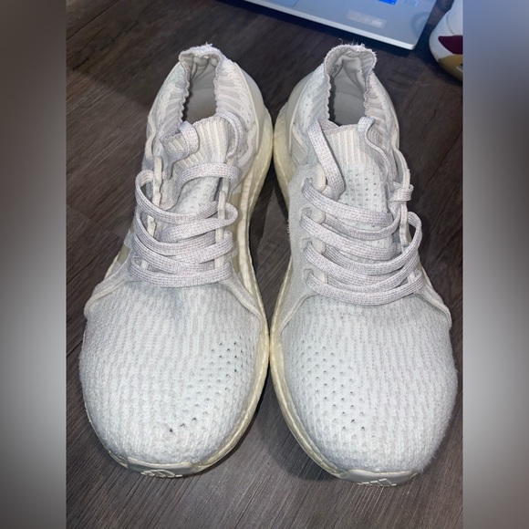 Ultraboost X - White (Size 8) - Picture 3 of 4